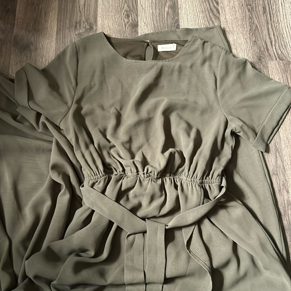 RooLee green dress